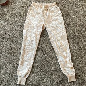 Billabong joggers